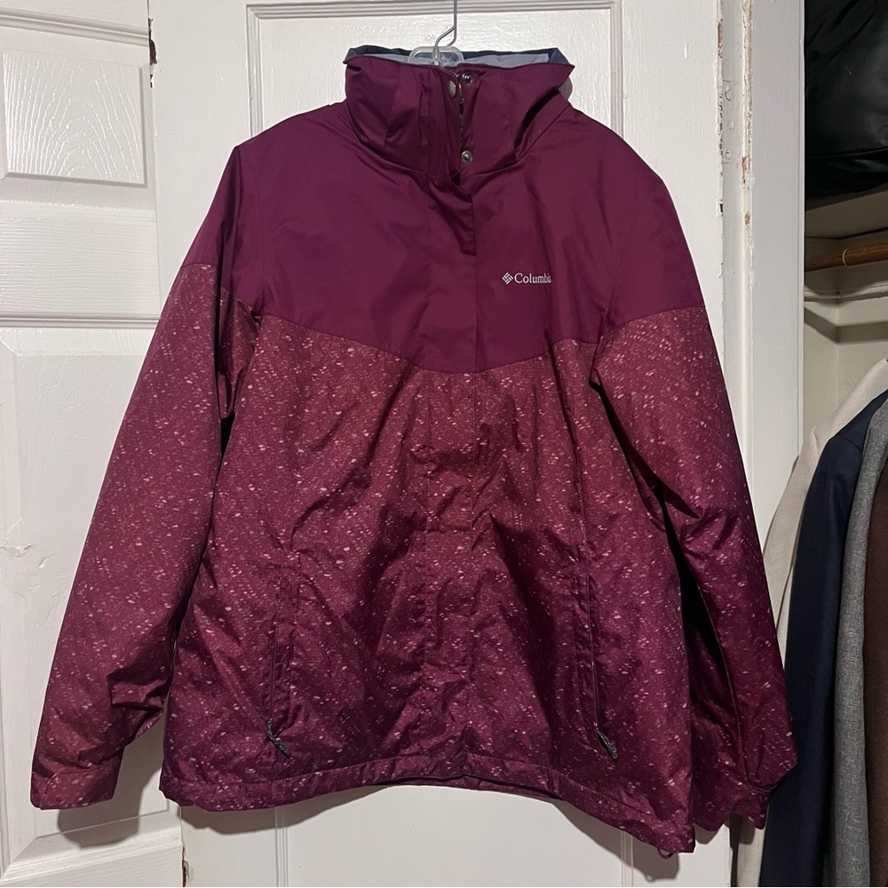 Pink Big puffer Columbia jacket large in women’s